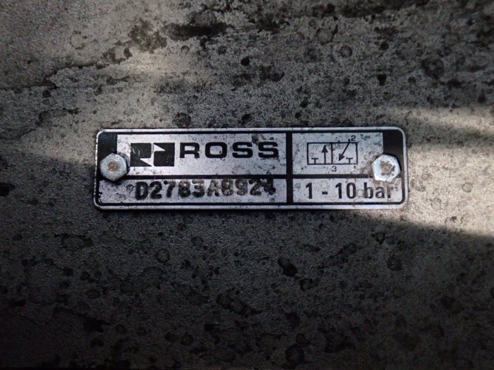Ross Controls 1-10 Bar Directional Control Valve - D2783a8924