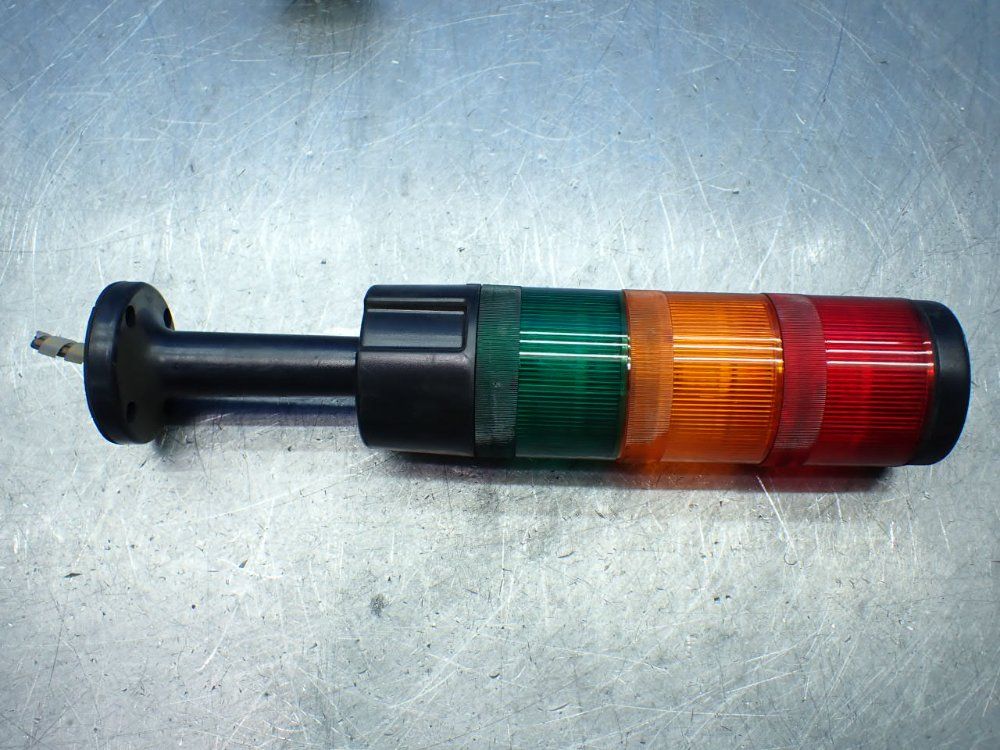2 Industrial Stack Lights. Green/yellow/red