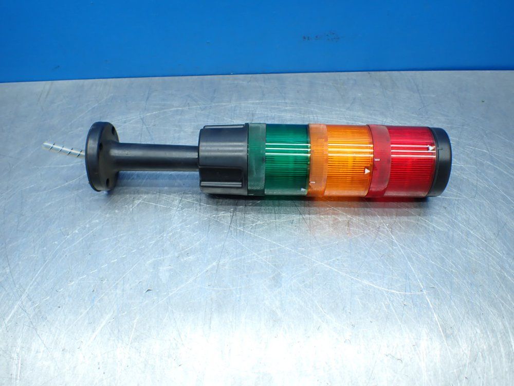 2 Industrial Stack Lights. Green/yellow/red