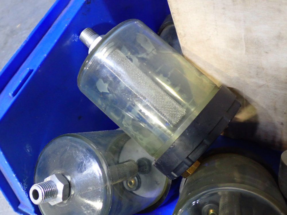 Lubricators & Oil Tank