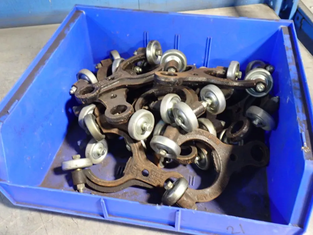 Univeyor Inc 125 Lbs Trolley Bracket