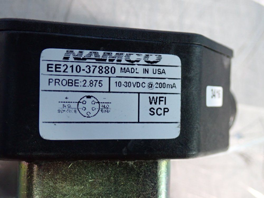 Namco 3000 Psi Cylindicator Proximity Sensors - Ee210-37880