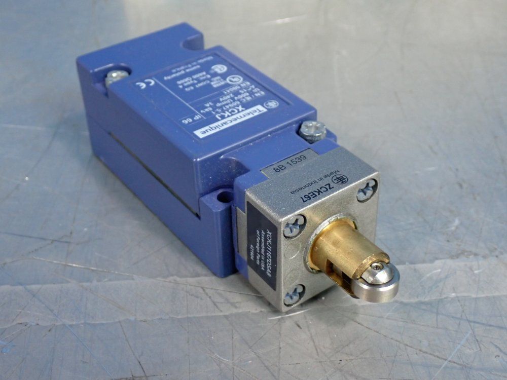 Telemecanique Limit Switches - Xckj1167dsa8