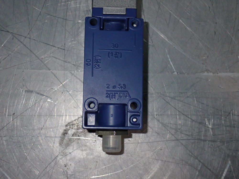 Telemecanique Limit Switches - Xckj1167dsa8
