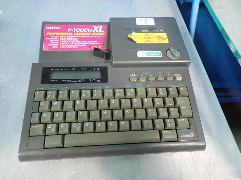 Brother P-touch Xl Professional Labeling System - Pt-8000 | HGR*24