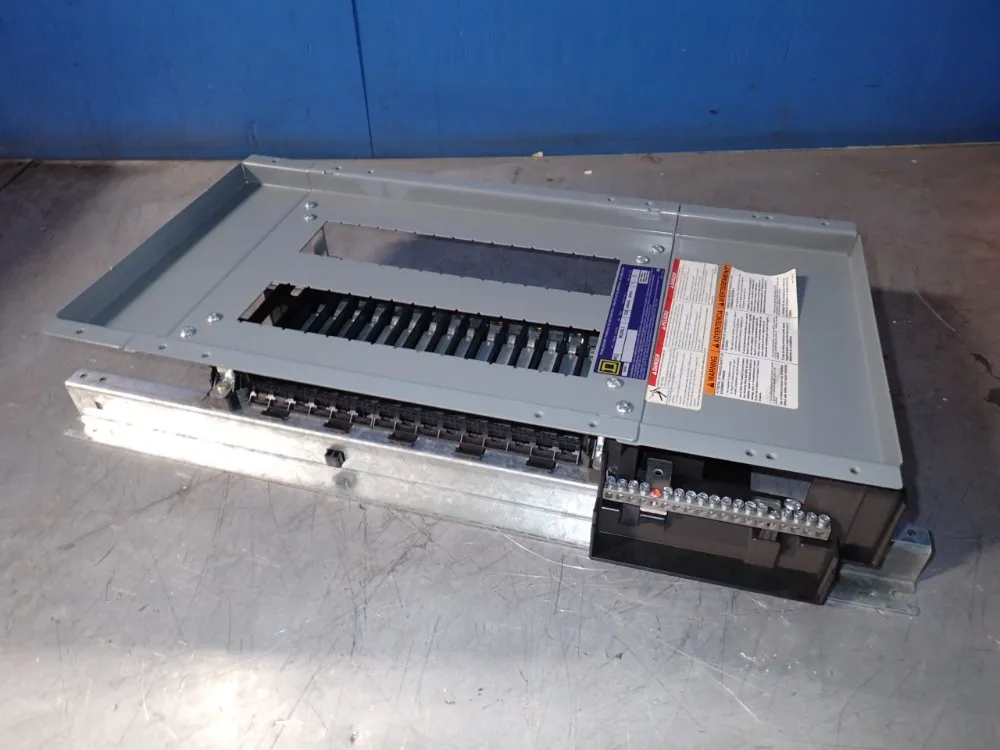 Square D 225 Amps Breaker Switch Panel - Nq30l2