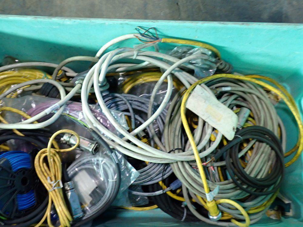 Assorted Cables & Wiring