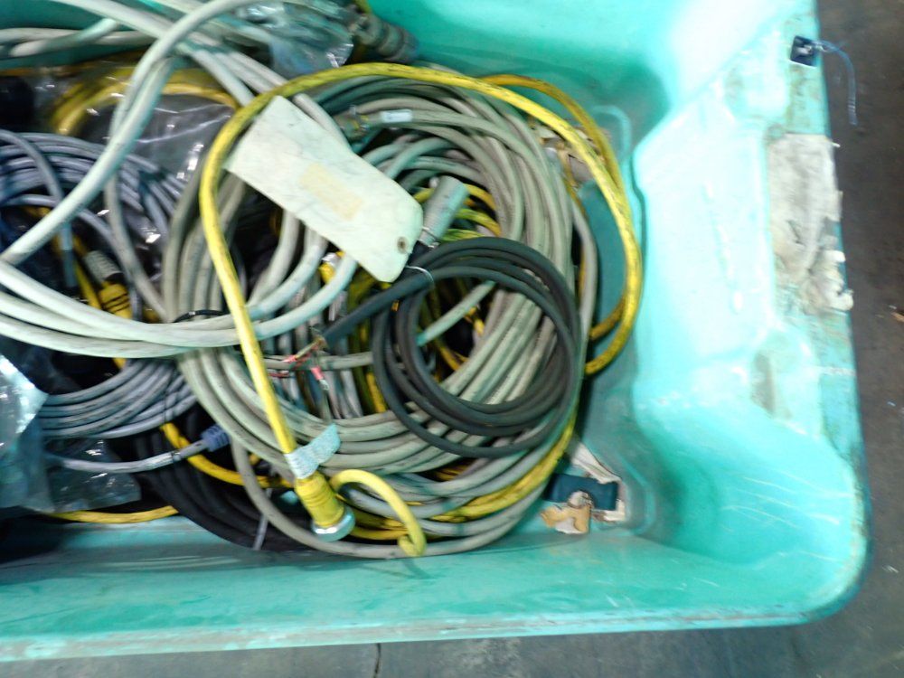 Assorted Cables & Wiring