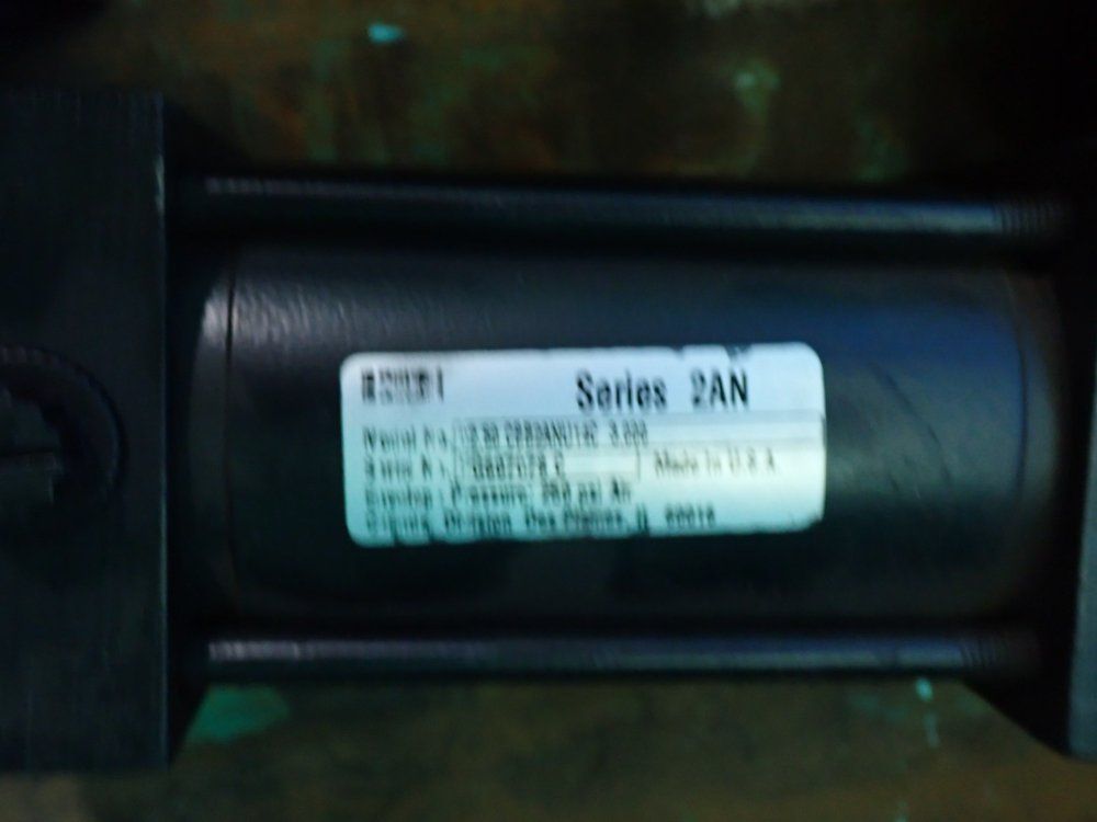 Pneumatic Cylinder Lot