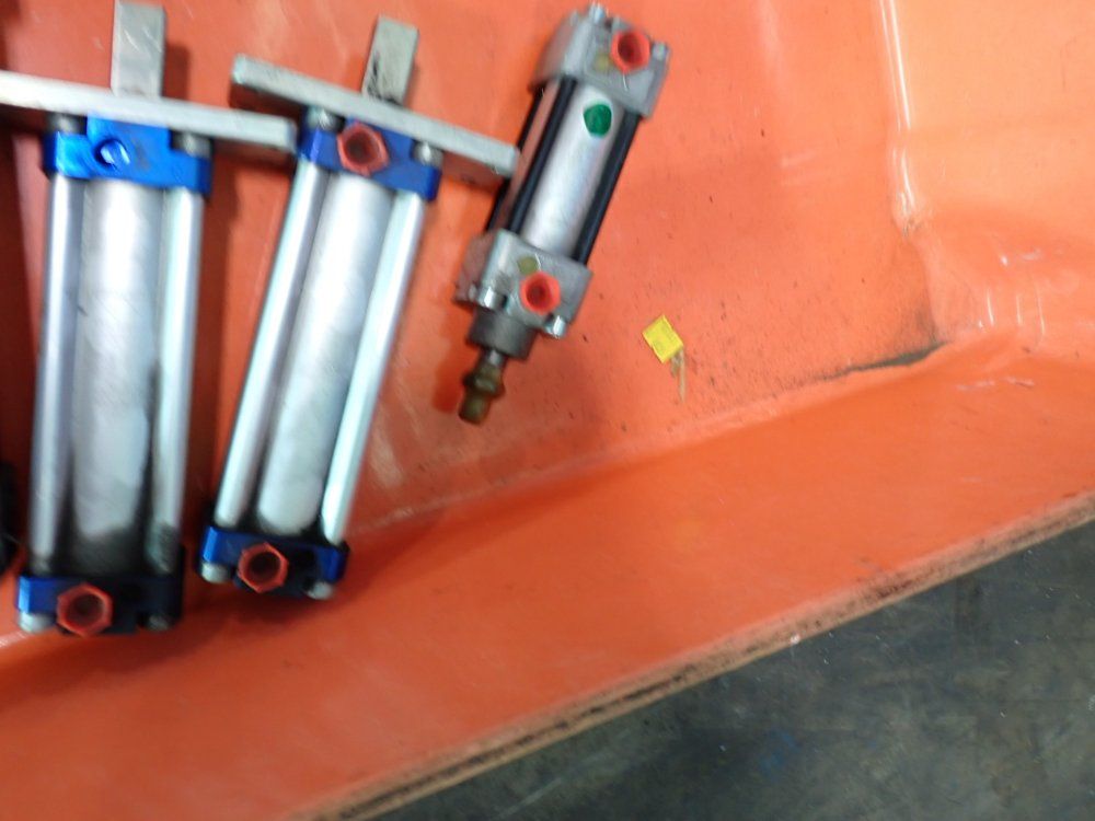 Pneumatic Cylinder Assortment
