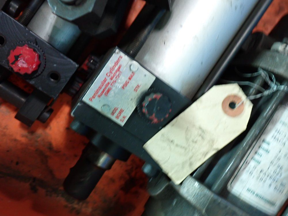 Pneumatic Cylinder Assortment Lot