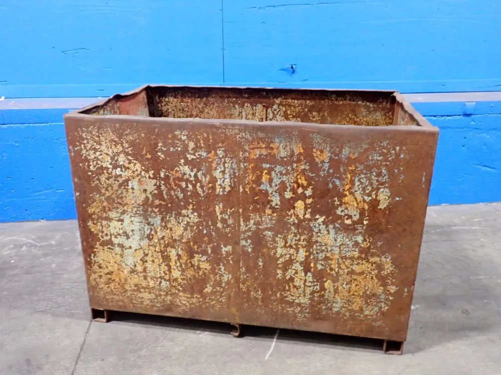 53" X 33" X 35" Metal Tote