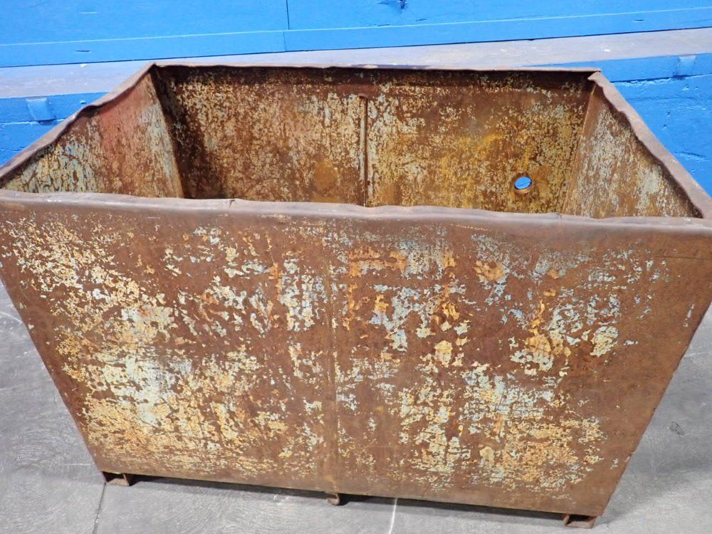 53" X 33" X 35" Metal Tote