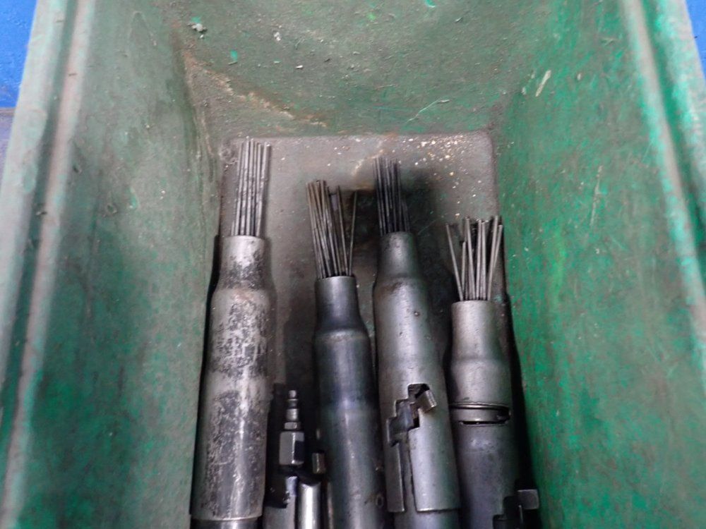 Pneumatic Needle Scalers