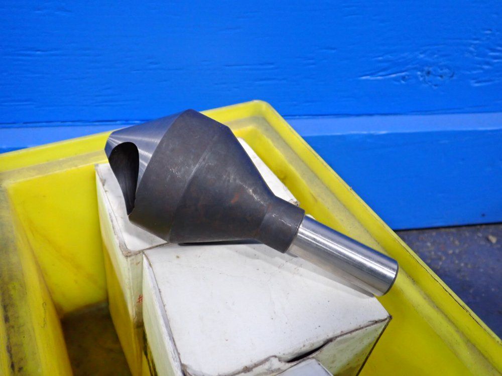 Countersink & Deburring Tool