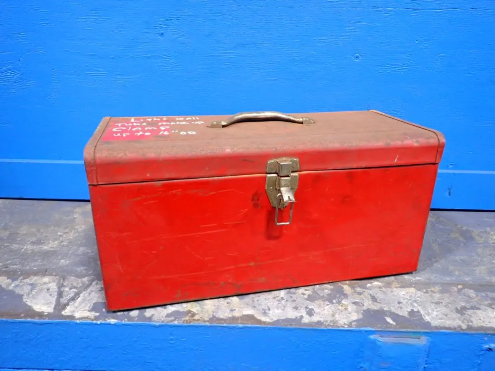 18" X 8 1/2" X 8" Tool Box