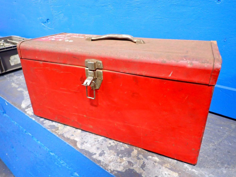18" X 8 1/2" X 8" Tool Box