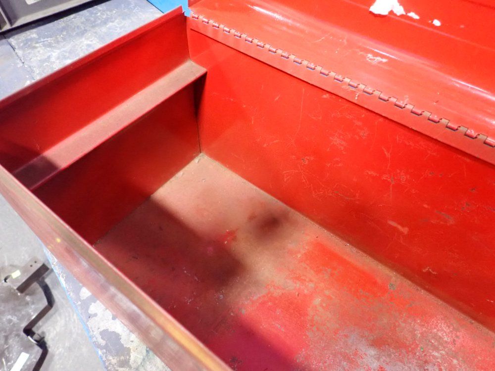 18" X 8 1/2" X 8" Tool Box