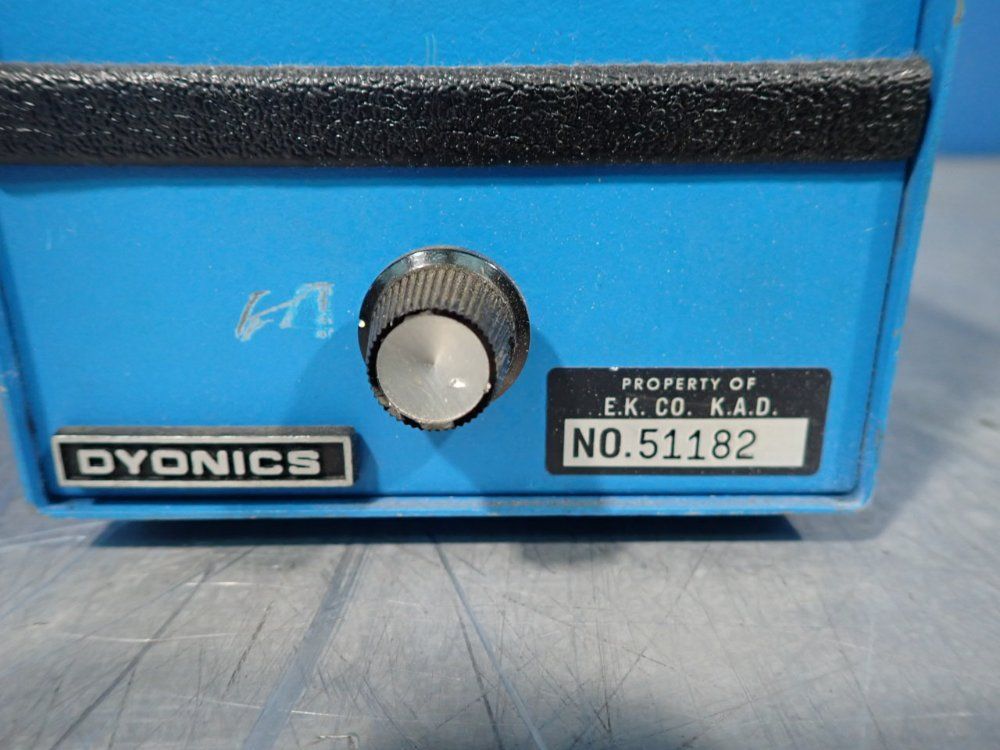 Dyonics Fiber Optic Light Source - 375a