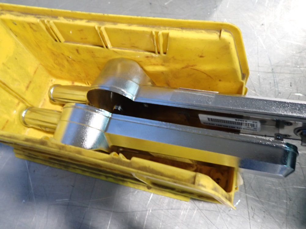 Utica Dial Torque Wrench - Da130