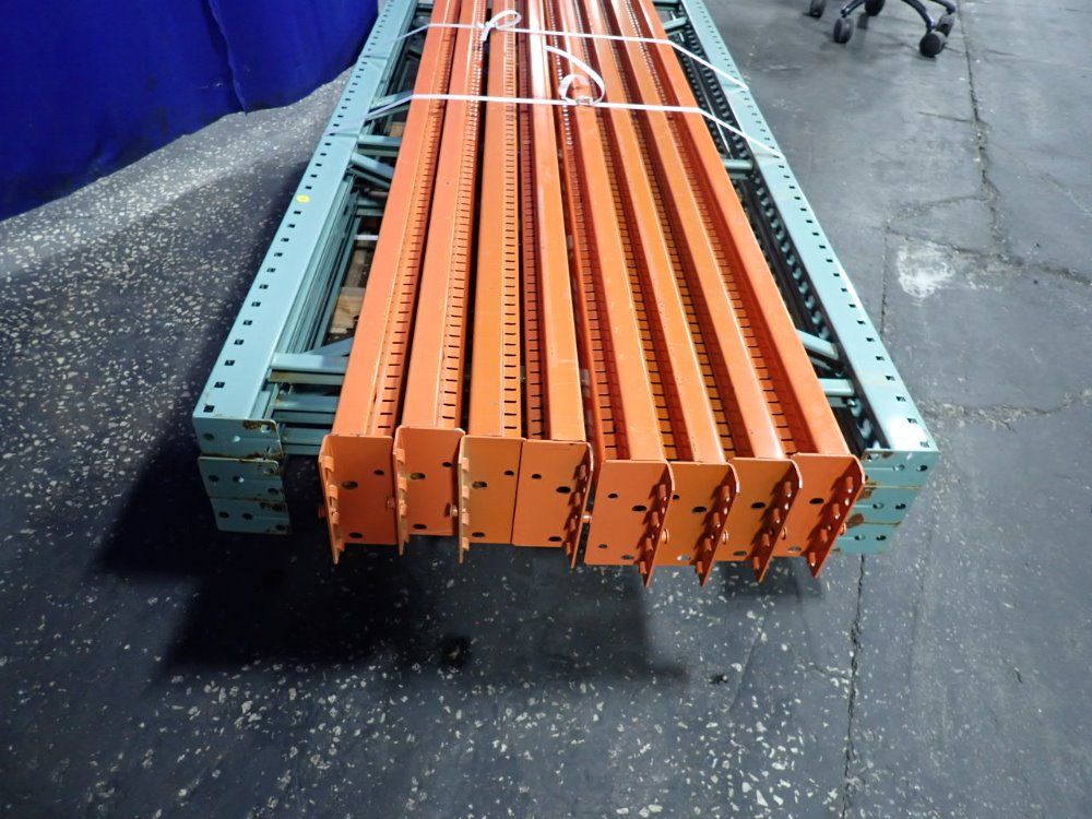 Pallet Racking - Teardrop