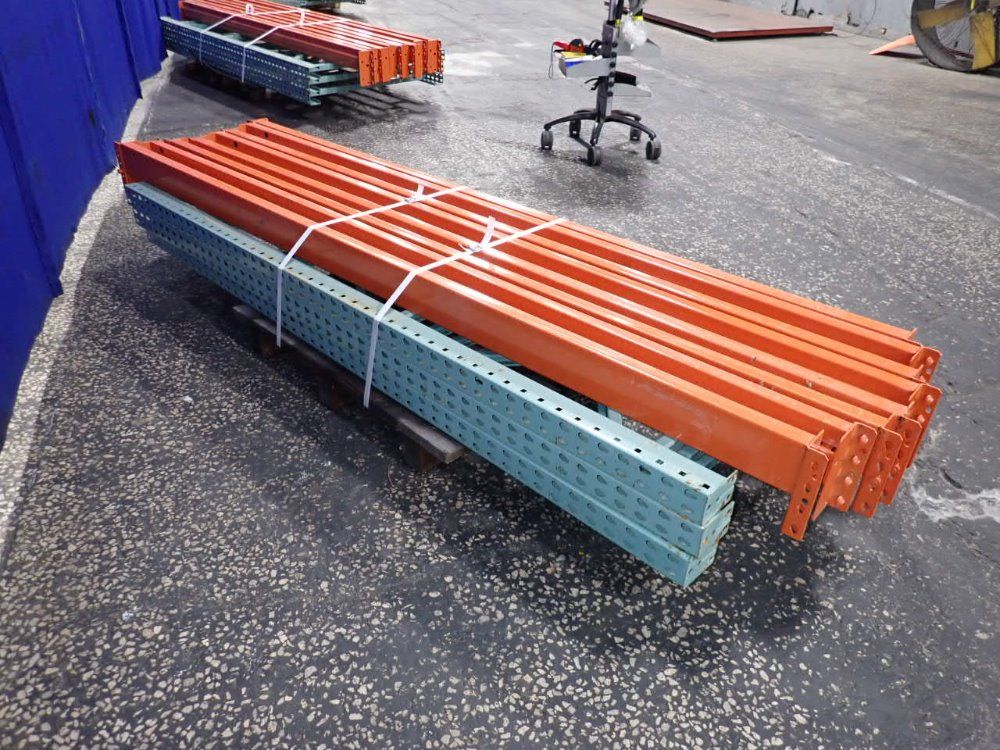 Pallet Racking - Teardrop