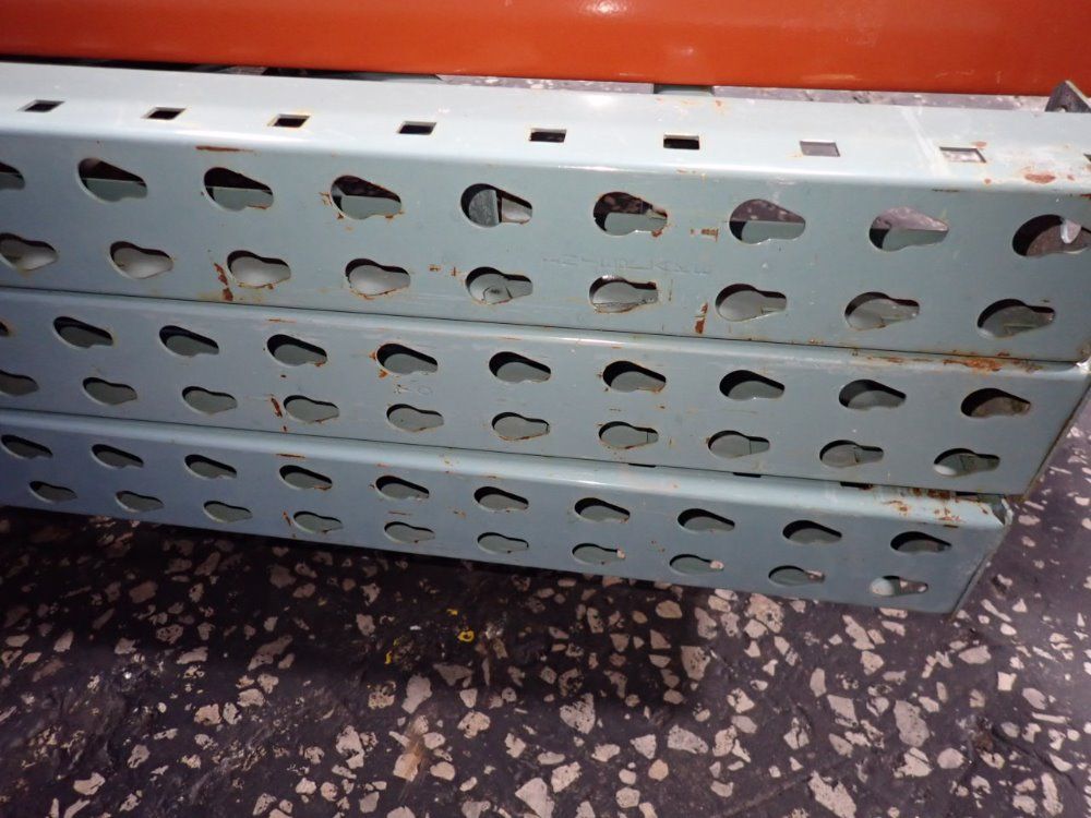 Pallet Racking - Teardrop