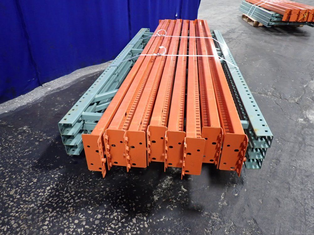 Pallet Racking - Teardrop