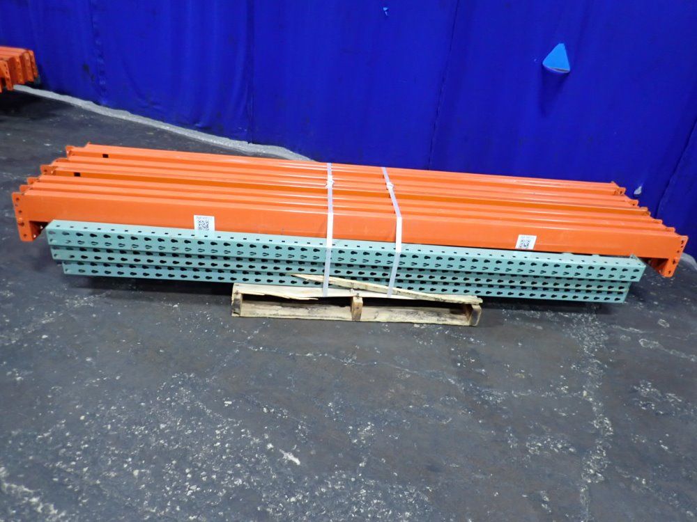 Pallet Racking - Teardrop