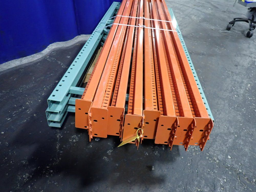 Pallet Racking - Teardrop