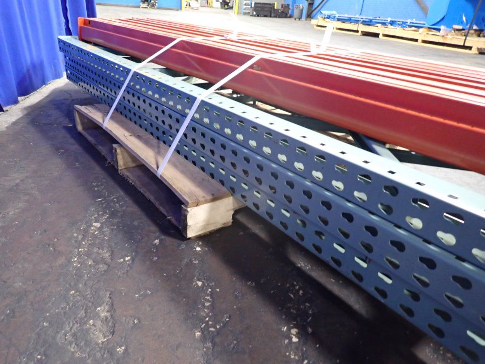 36" X 96" Pallet Racking Lot - Teardrop
