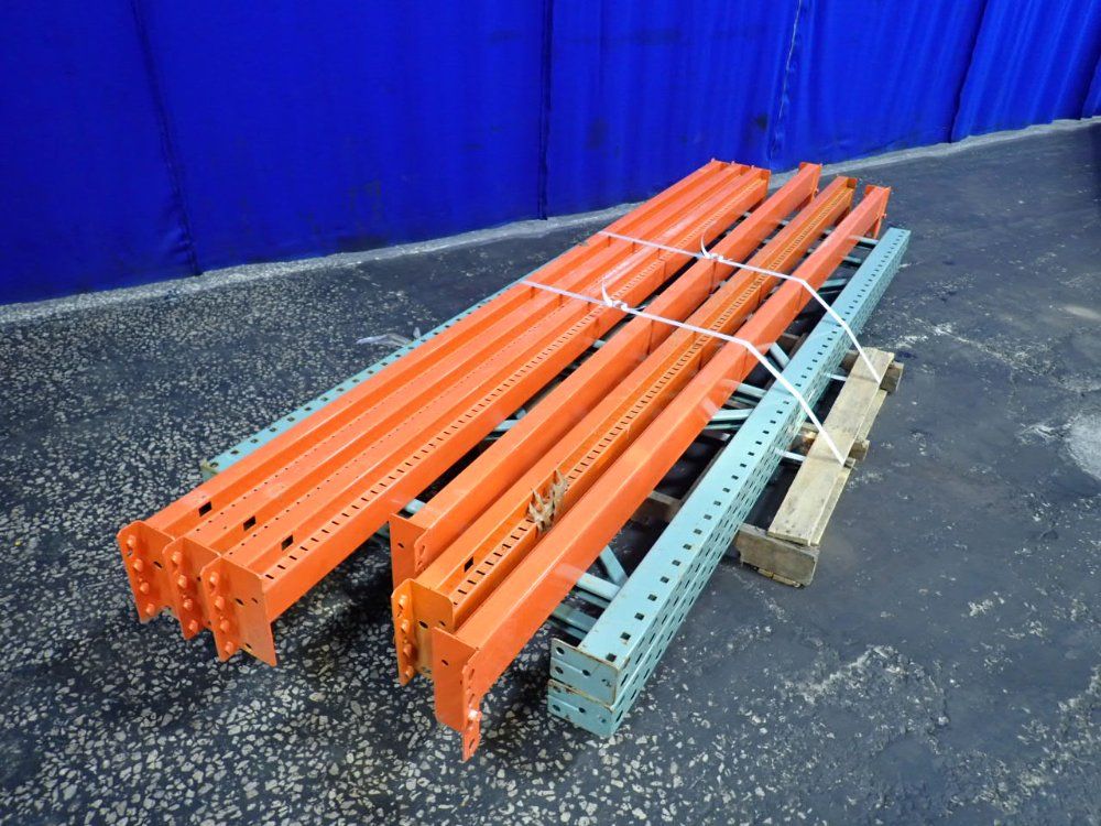36" X 96" Pallet Racking Lot - Teardrop