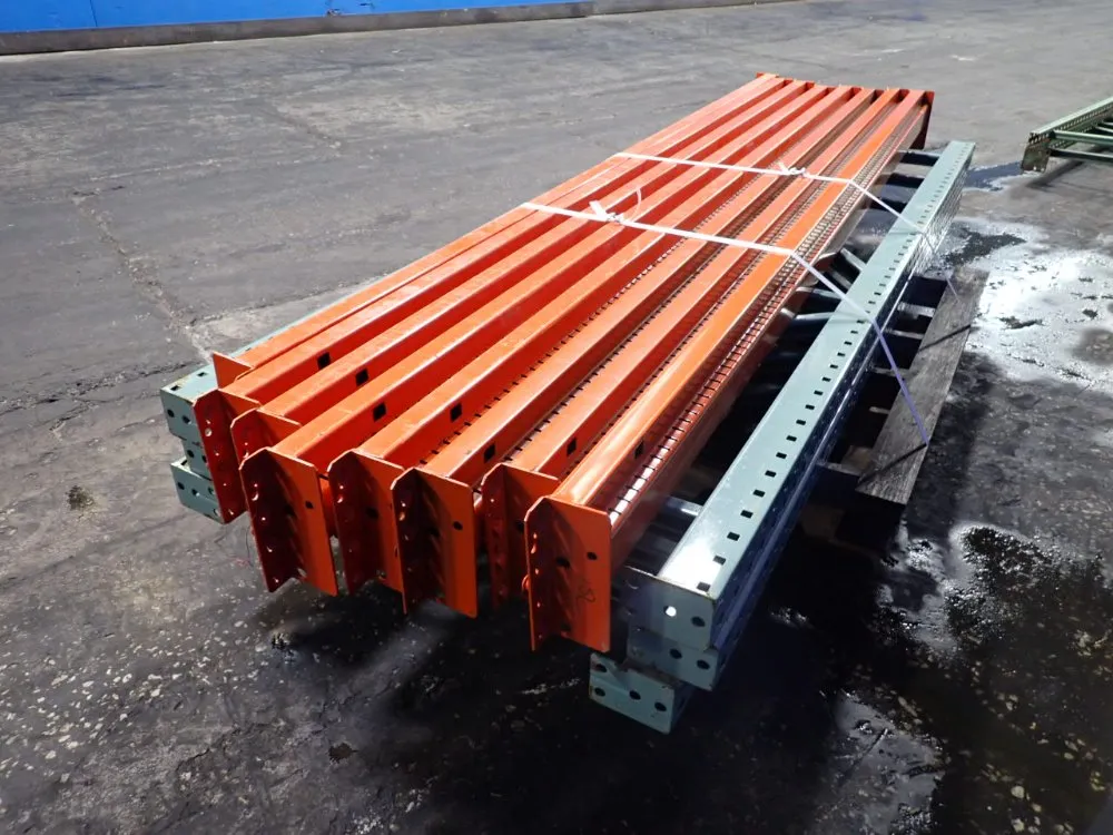 30" X 96" Pallet Racking Lot - Teardrop