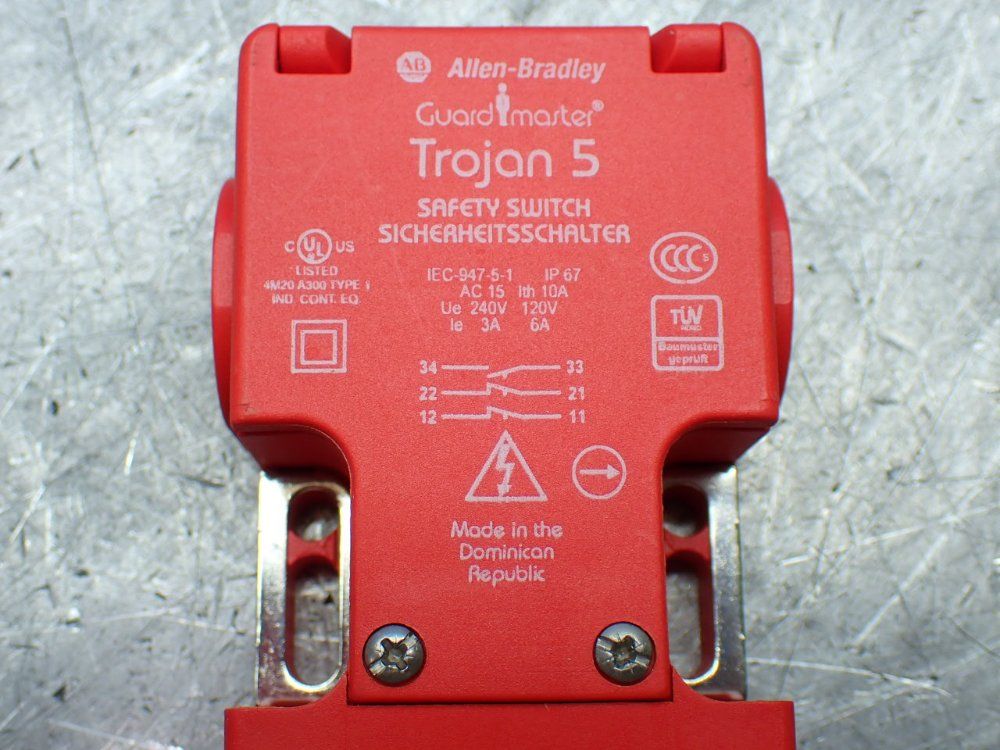Allen-bradley Guardmaster Trojan 5 Safety Switch - 440k-t11090