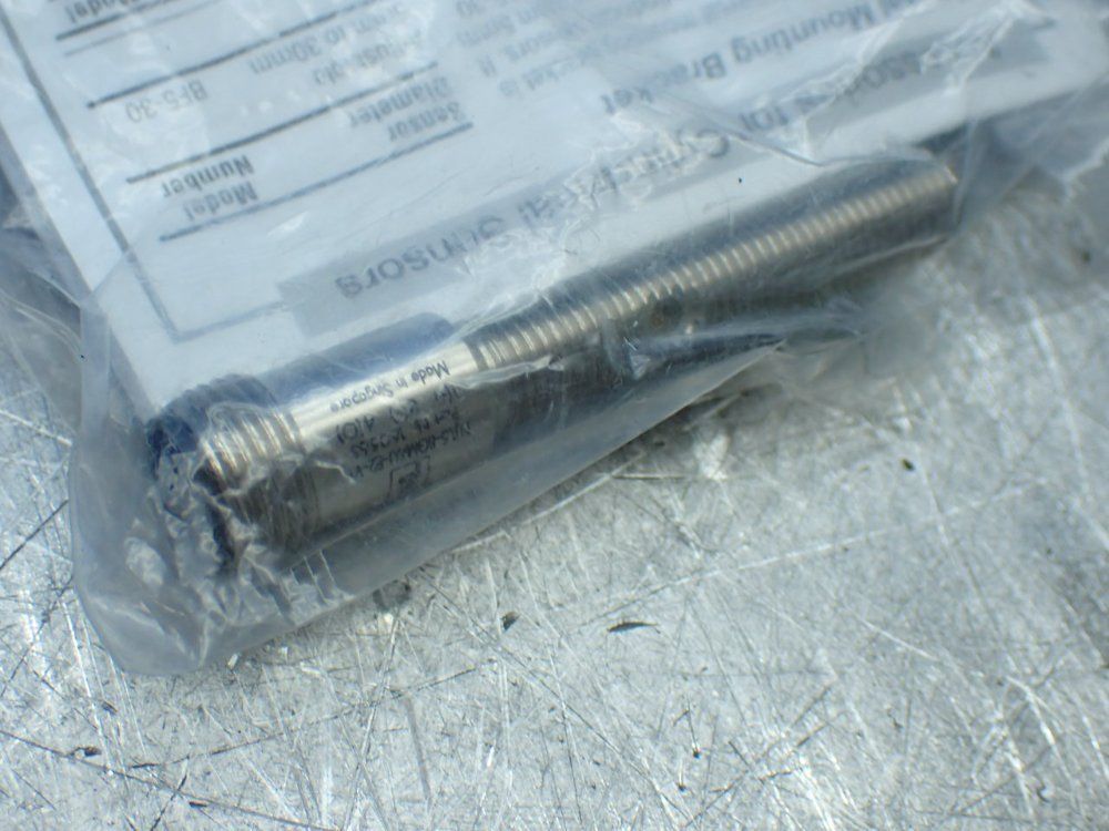 Pepperl+fuchs Inductive Proximity Sensor - Nj1.5-8gm40-e2-v1