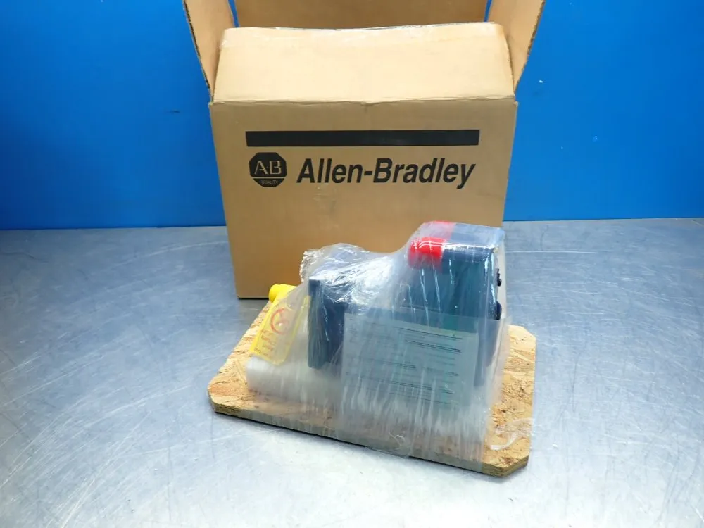 Allen Bradley Mp-series Ac Servo Motor - Mpl-b320p-hk72aa