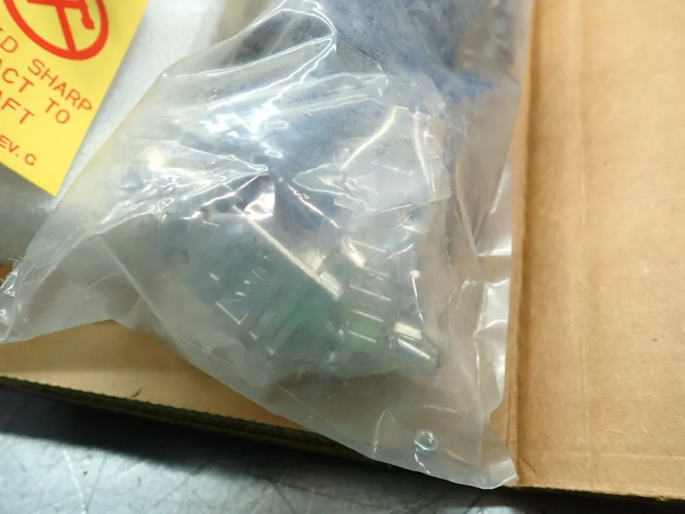 Allen Bradley Mp-series Kinetix Servo Motor - Mpl-b320p-hk24aa