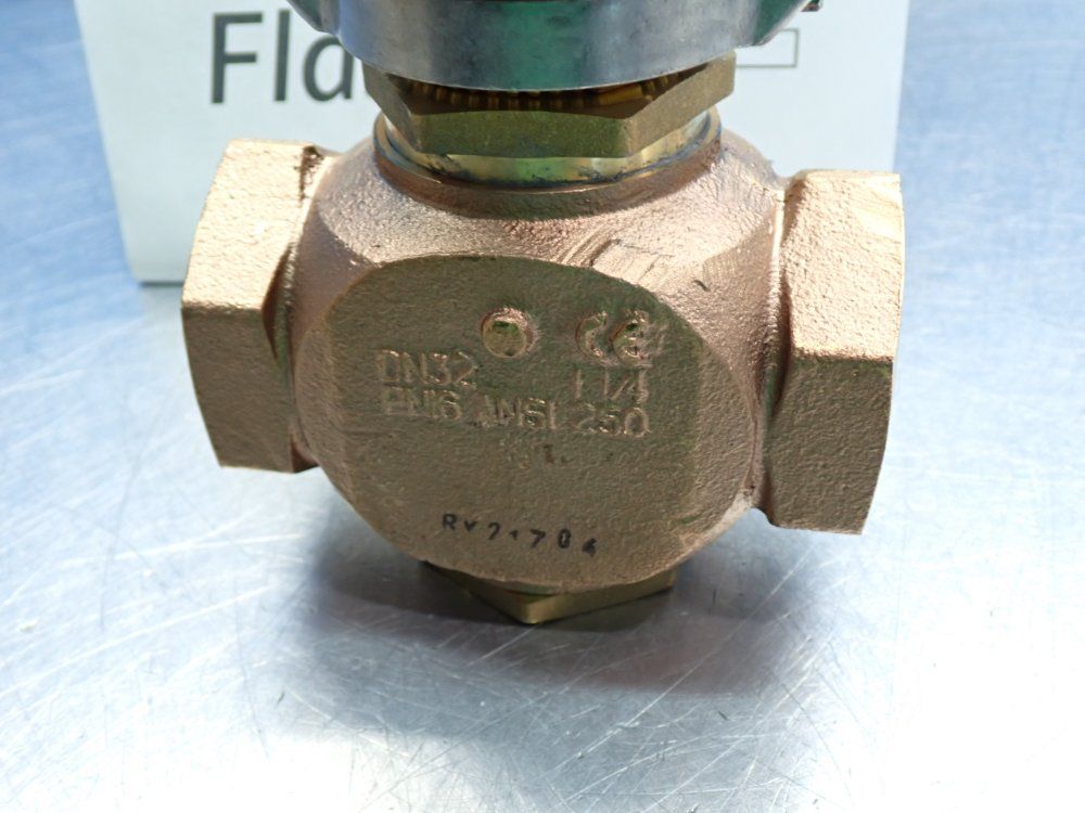 Johnson Controls Control Valve - Vg7441pt+3008e