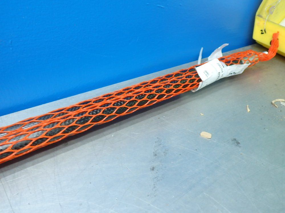 Uhlmann 2 Carbon Fiber Tie Rods 18x1585 - 5068230