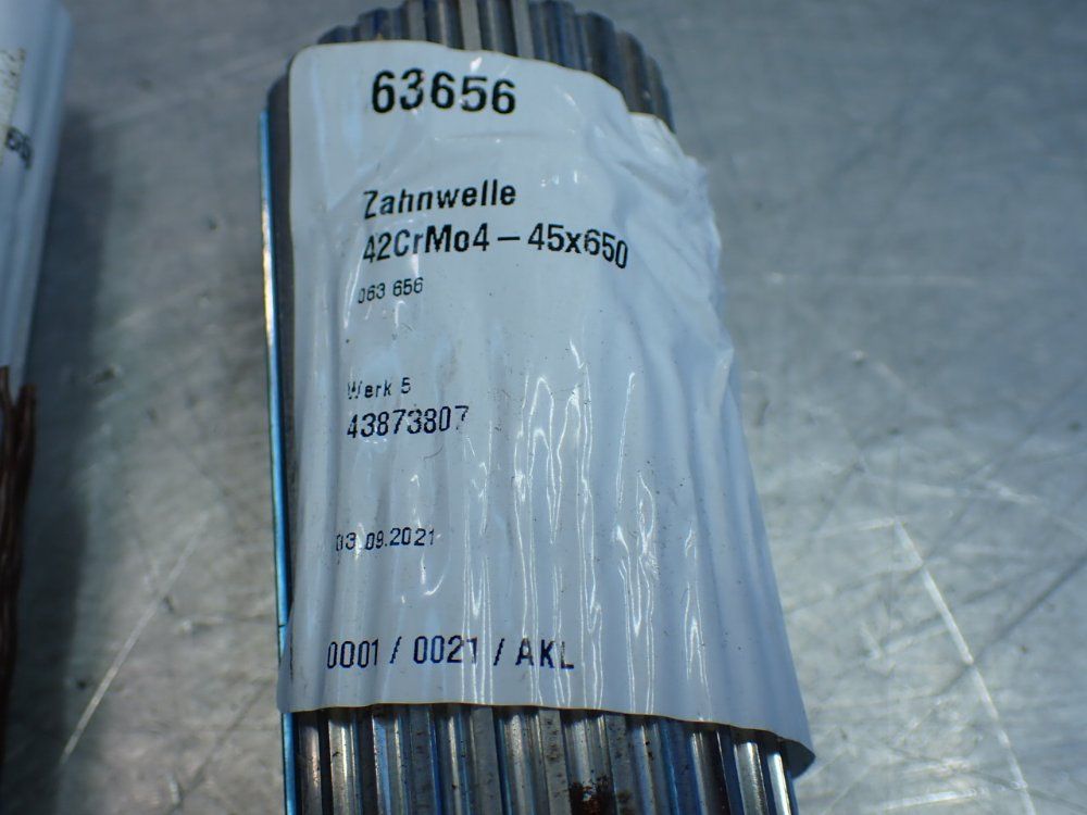 2 Splined Shafts 42crmo4 45x650