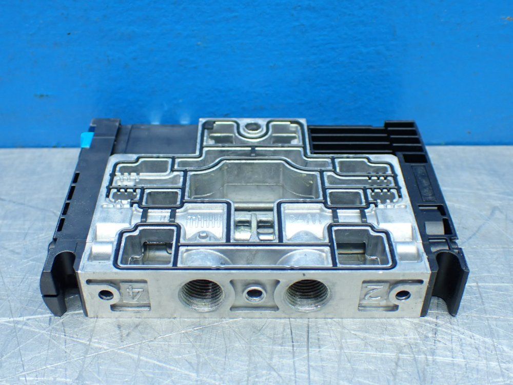 Festo Pneumatic Solenoid Valve - Cpv14-m1h-5ls-1/8