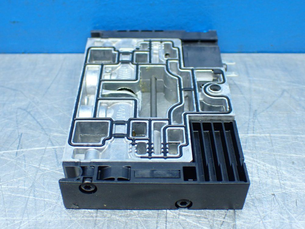 Festo Pneumatic Solenoid Valve - Cpv14-m1h-5ls-1/8