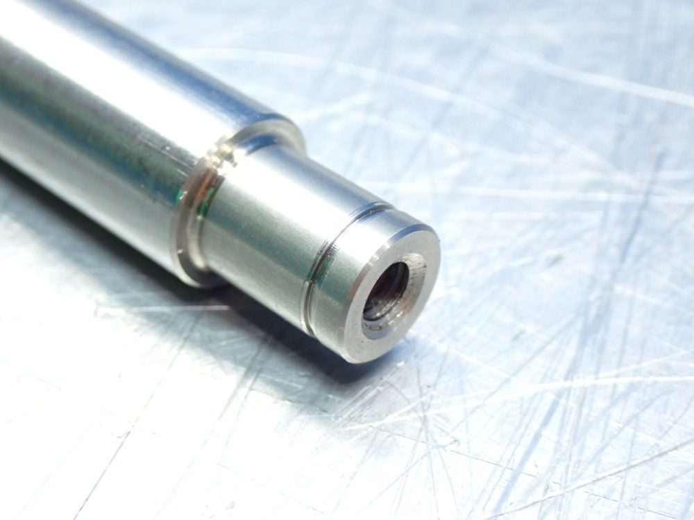 Unknown Idler Shaft Unit - 085-5705