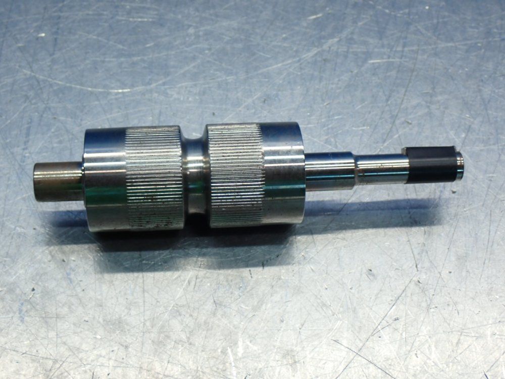 Unknown Conveyor Shaft Component