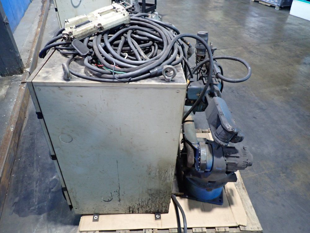 Yaskawa Motoman Robot - Mh6