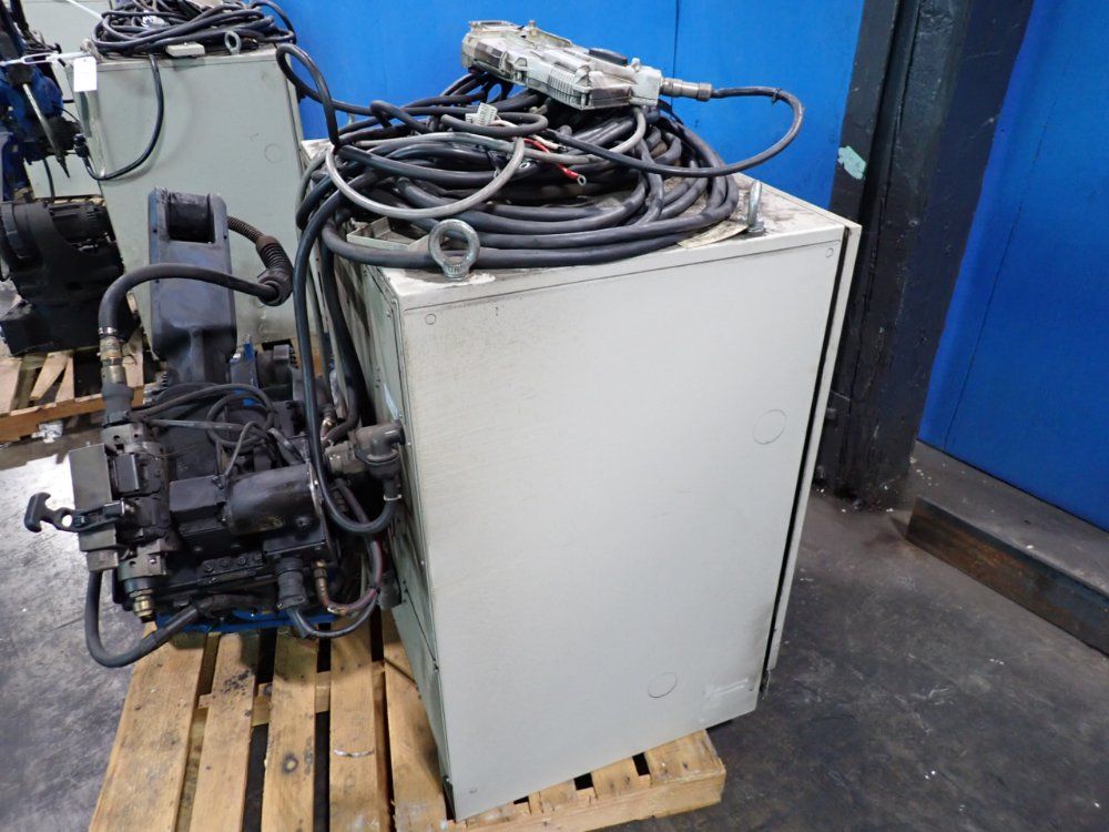 Yaskawa Motoman Robot - Mh6