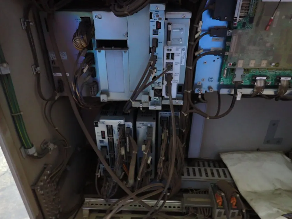 Yaskawa Motoman Robot - Mh6