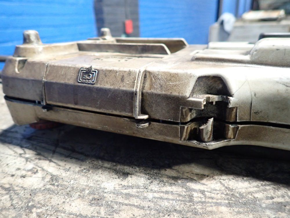 Yaskawa Electric Robot - Mh6