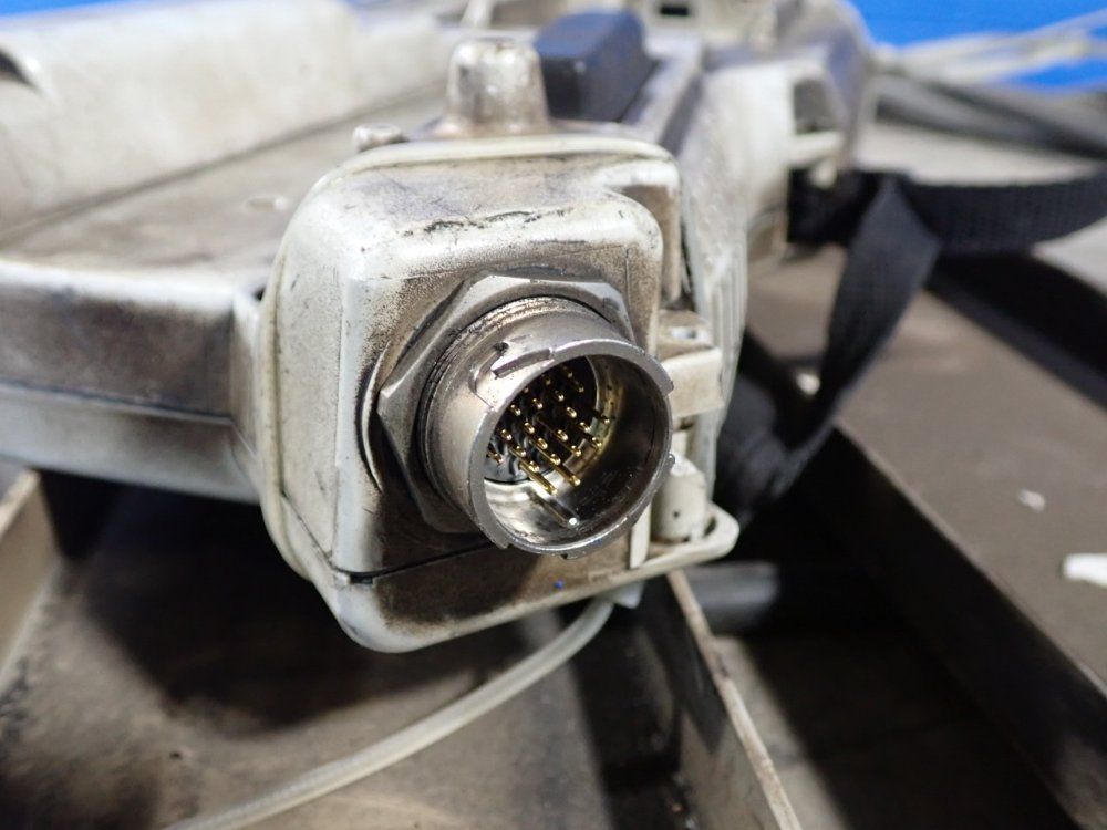 Yaskawa Electric Robot - Mh6