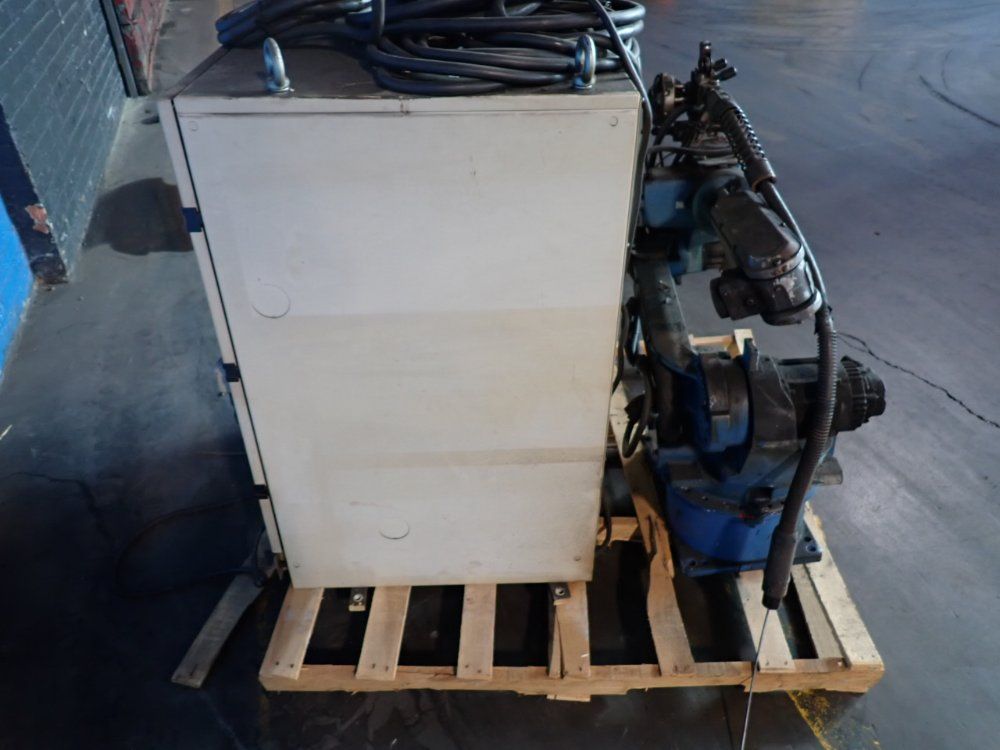 Yaskawa Electric Robot - Mh6